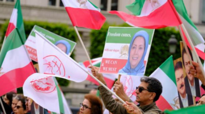 إيران تعدم شخصين متهمَين بالارتباط بـ