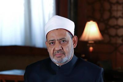 هل رفض شيخ الأزهر عرضاً مالياً ضخماً من السعودية؟