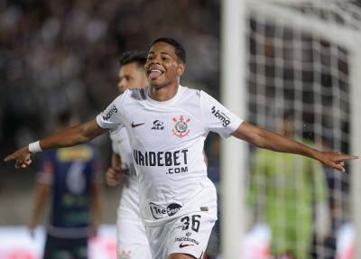 لاعب النصر مطلوب في الدوري الإيطالي