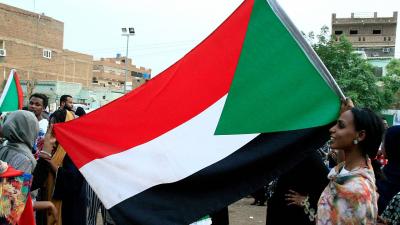 في السودان.. حكومتان متنافستان وبلد مهدد بالانقسام