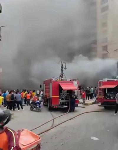 بالفيديو.. حريق يلتهم مطعماً في الإسكندرية
