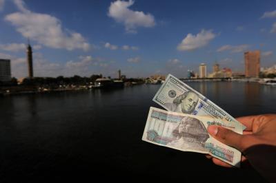 مصر.. الدولار يتراجع أمام الجنيه المصري لليوم الثاني على التوالي