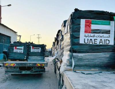 غزة تستقبل 41 شاحنة مساعدات من الإمارات