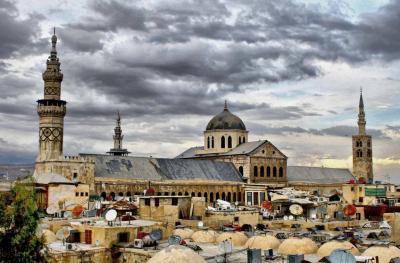 دمشق تغلق مؤقتاً الممر الإنساني إلى السويداء
