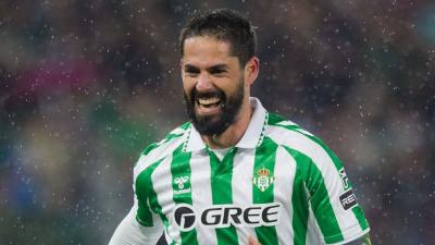 صدمة إيسكو توجه بيتيس نحو لاعب ريال مدريد