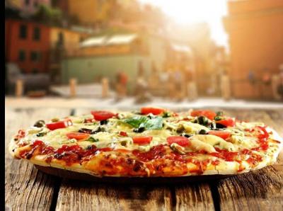 حذف الطماطم من البيتزا فى إيطاليا يكلف 1.50 يورو