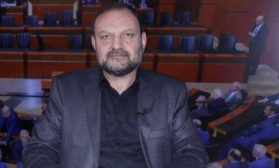 أبو زينب: قرار الحكومة بحصرية السلاح بيد الدولة غير ميثاقي