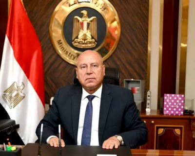 تحرك حكومي بعد انقلاب قطار مطروح.. وكامل الوزير يتوعد