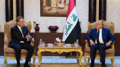 بغداد وباريس تبحثان زيارة ماكرون إلى العراق