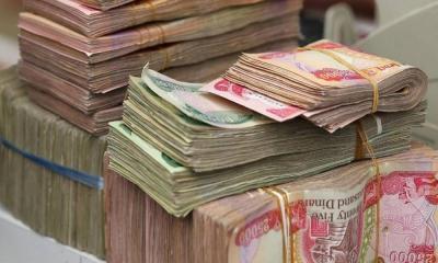 خبير اقتصادي يحذّر من أزمة رواتب شاملة في العراق