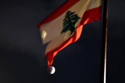 السماء تتحول لوحة حمراء.. خسوف كلي شهده لبنان والعالم