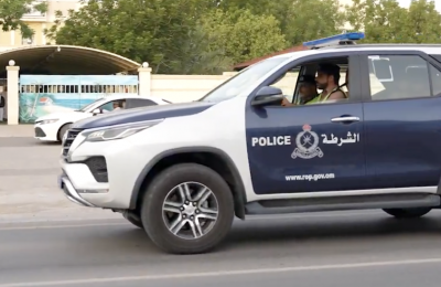 سلطنة عمان تسلم مطلوبا أمنيا للإمارات
