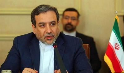 عراقجي وكالاس يبحثان الملف النووي في الدوحة