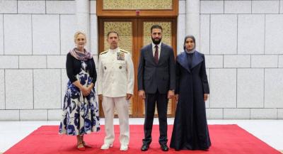 زوجة الشرع تثير تفاعلا بظهورها في استقبال قائد عسكري أميركي
