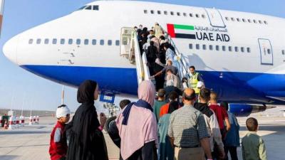 الإمارات تنفّذ إخلاءً طبياً لـ 119 مريضاً ومصاباً من قطاع غزة