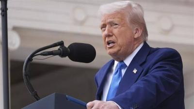 ترامب: عرضت على خامنئي التعاون والرد كان تهديد المصالح الأميركية