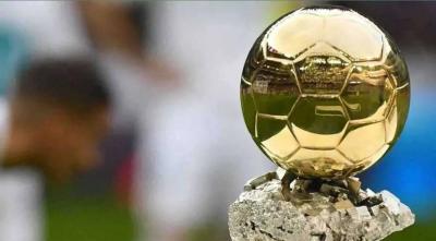 10 لاعبين ظلمتهم الكرة الذهبية