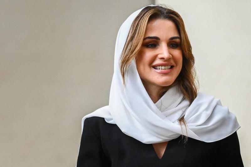 الملكة رانيا تضع اللمسات الأخيرة لحفل زفاف ابنتها