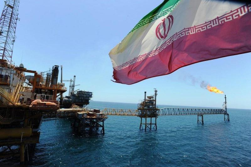 صادرات طهران النفطية تزيد.. كم بلغت؟