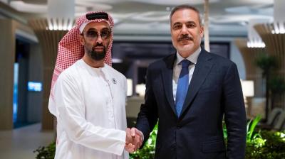 طحنون بن زايد يلتقي وزير خارجية تركيا.. وهذا محور اللقاء