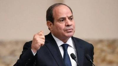 السيسي يشيد بجهود الجيش المصري في دعم ركائز الأمن