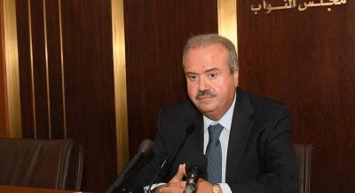 وزير المال: هناك نية لبدء برمجة الدفع للمودعين
