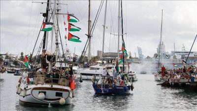 البحرية الإيطالية تنسحب من مرافقة 