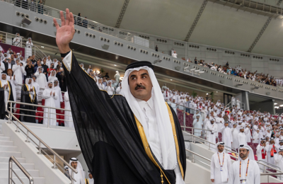 أول تعليق لأمير قطر بعد فوز منتخب بلاده على الإمارات