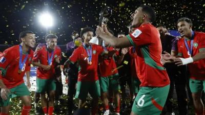 فيديو..  احتفال منتخب المغرب للشباب بعد الفوز بكأس العالم