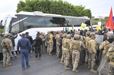 إشكال بين الأهالي واليونيفيل على طريق محرونة-ديرنطار