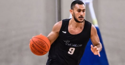 لاعب كرة السلة محمد الملا ينضم إلى فريق البترون الرياضي