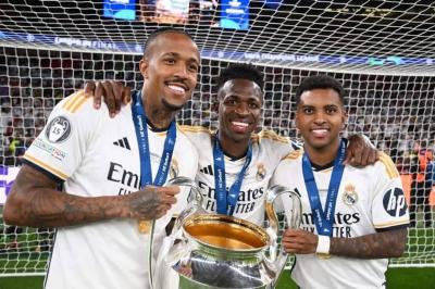 ريال مدريد.. «الصمت الذهبي» في تجديد العقود!