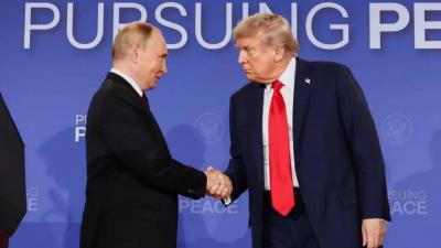 مكالمة متوترة.. كواليس إلغاء لقاء ترامب وبوتين في بودابست