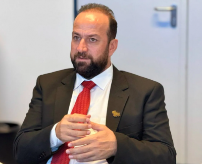 وزير الإعلام السوري لـ