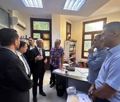 بعد تداول معلومات عن صرف أموال.. الحجار يتفقد مالية بلدية بيروت