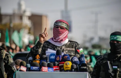 مسؤول مخابراتي مصري يكشف تفاصيل اتصال حاسم مع أبو عبيدة