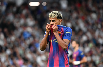 طبيب يكشف سر تراجع مستوى لامين جمال