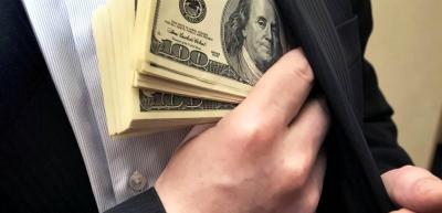 سرقة 6,000 دولار من شخص عُثر عليه بجانب أحد المستشفيات! (صورة)