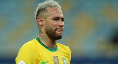 نيمار يعود إلى سانتوس بعد غياب طويل