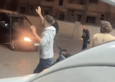 بالفيديو- إصابة حرجة باشتباك مسلح بين شبان في المنية