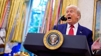 ترامب يدعو لتقديم أموال التأمين الصحي إلى الناس مباشرة