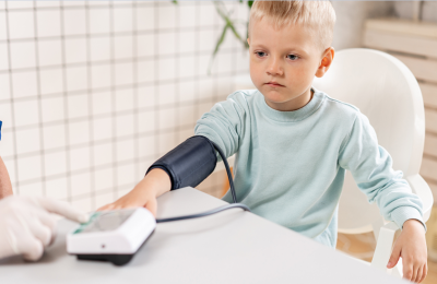 أزمة صحية عالمية.. انفجار في معدلات ارتفاع ضغط الدم بين الأطفال