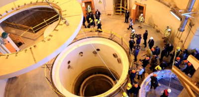 إيران تعلن أنها لن تصنع قنبلة نووية 