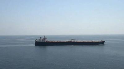 ناقلة نفط تتجه إلى المياه الإيرانية بعد انحراف مفاجئ