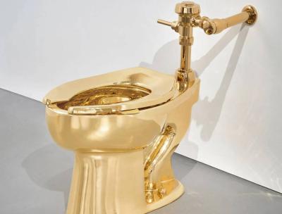 مرحاض ذهبي للبيع بسعر خيالي!