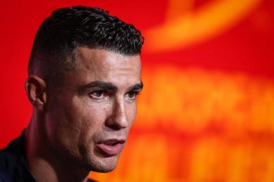 أول طرد مع البرتغال.. كيف يمكن أن يضر رونالدو 