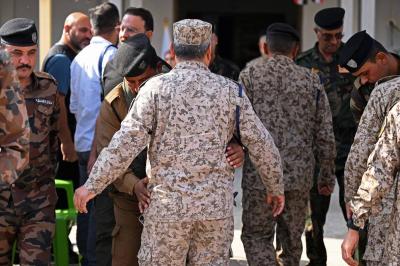 العراق في أول استحقاق انتخابي بعد مقاطعة الصدر (صور)