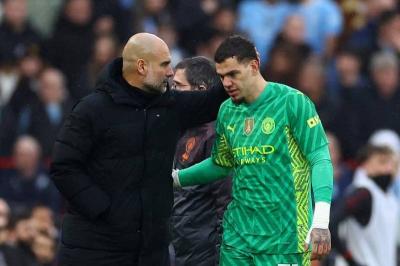 إيدرسون: كنت أشعر بالتعاسة في مانشستر سيتي