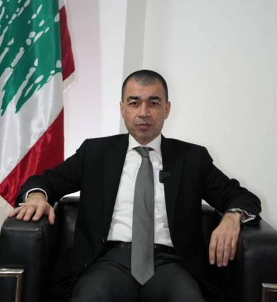 أبي خليل يرد عبر 