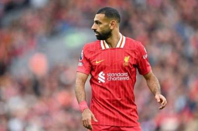 روني يهاجم صلاح 